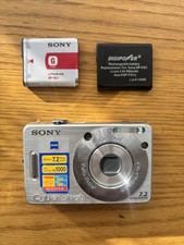 Sony Cyber-shot DSC W70 7.2MP Digital Compact Camera Silver