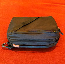Pakt Anywhere 5L Sling   Original V1   Black