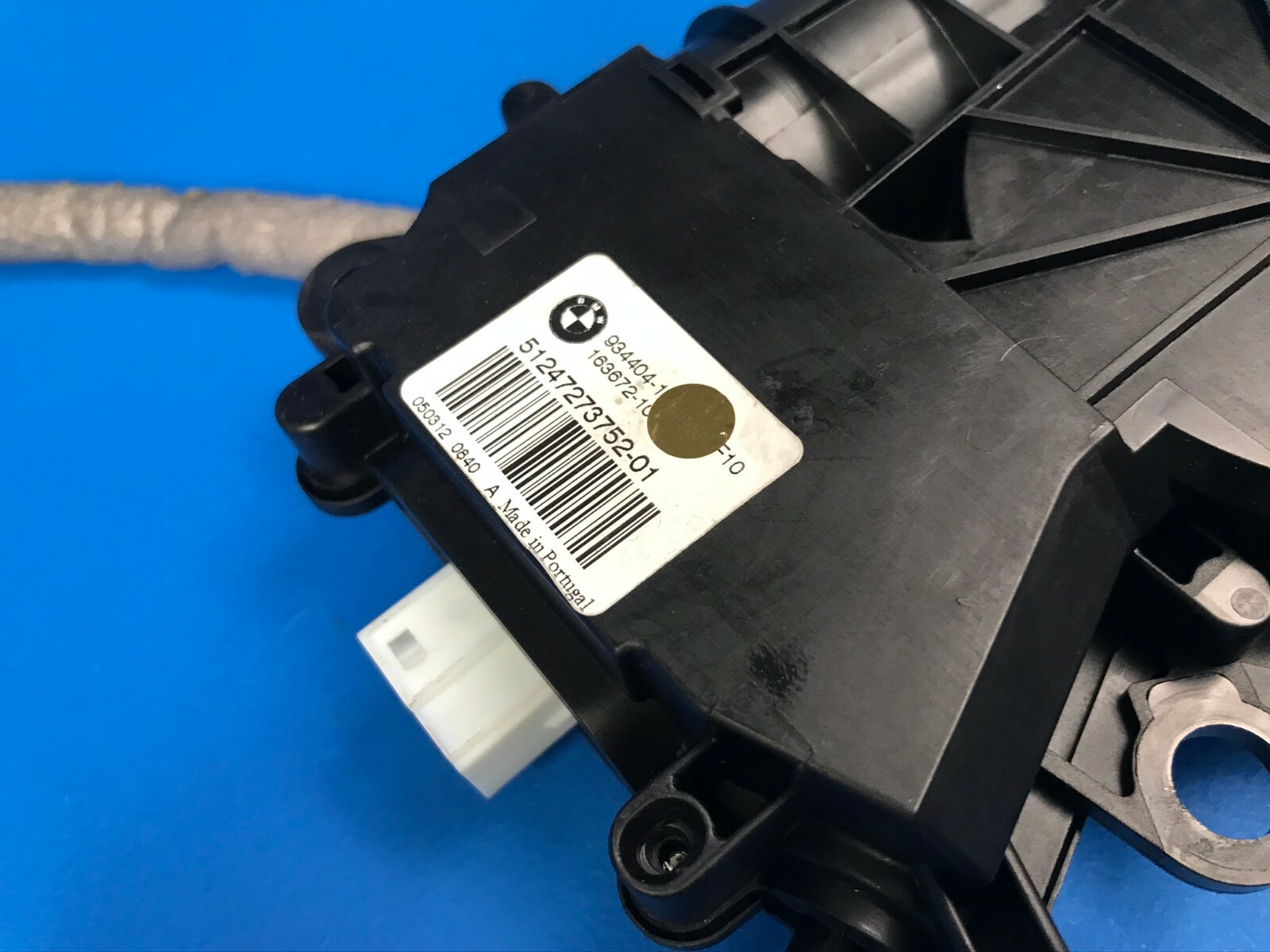 1117 BMW F10 528I 535I 550I TRUNK LID POWER LOCK DRIVE ACTUATOR LATCH