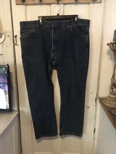Men’s Jeans By Wrangler Size 40/29 Style Regular Fit