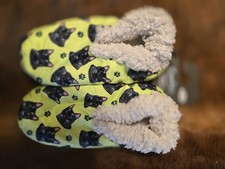 Comfies Women  s Black Cat Animal Print Slip-On Slippers Faux Fur Lined 8