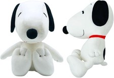 Soft Snoopy Cuddle Pillow - Ideal for Movie Nights  Cozy Moments, 21"