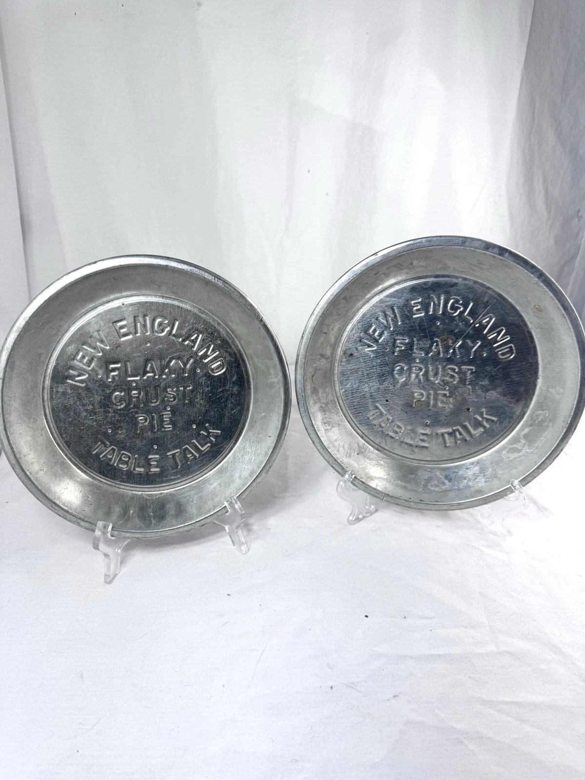 2 Vtg New England Table Talk Pie Tins Flaky Crust Stamped 9. 5" Pans Dish FrShp
Opens in a new windo