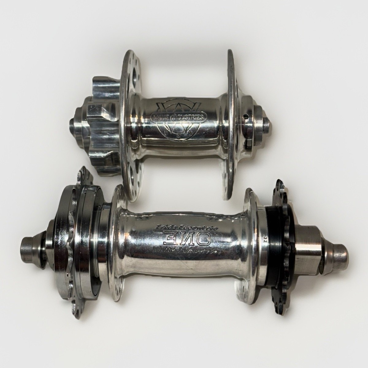 White Industries single speed/track fixie hub set 32 h For Toon161