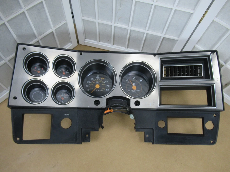 73-89 Chevy GMC C/K Pickup Blazer Jimmy AUTO TRANS Gas 39K Miles Gauge Cluster - Imagem 4 de 4