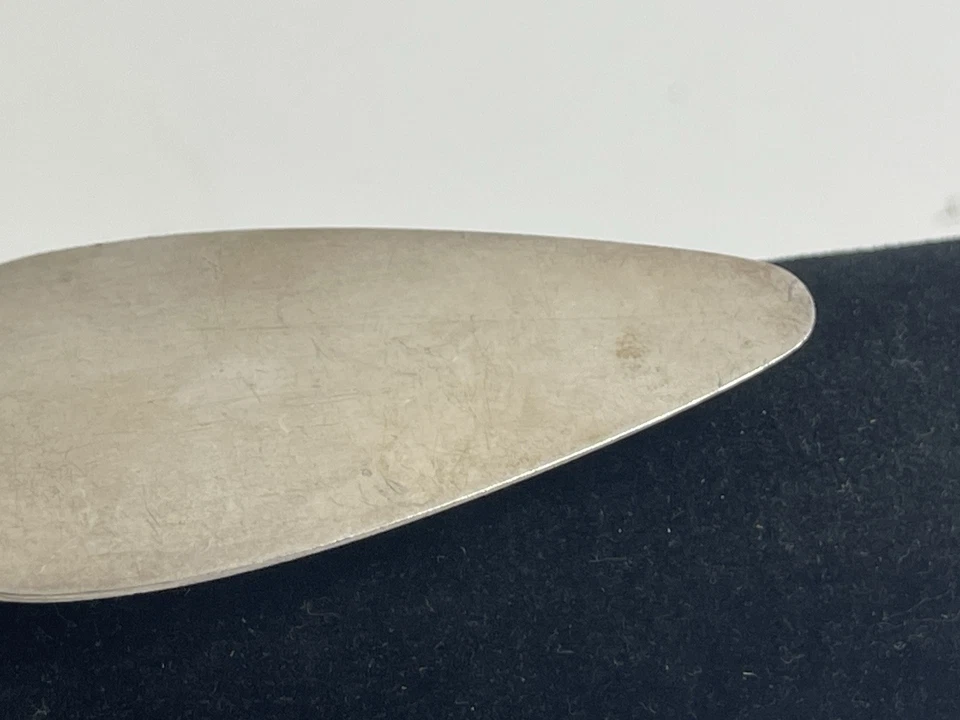 Servidor de pastel de plata esterlina vintage Alvin patrón Hamilton petite 6-1/4" Foto 4 de 4