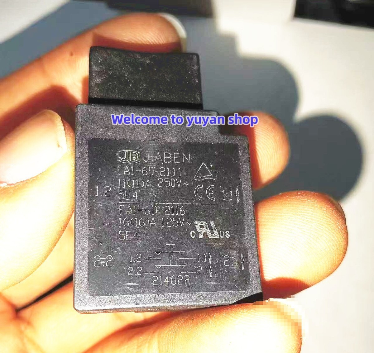 1pc NEW JBJIABEN FA1-6D-2116 16(16)A 125V Trigger Switch