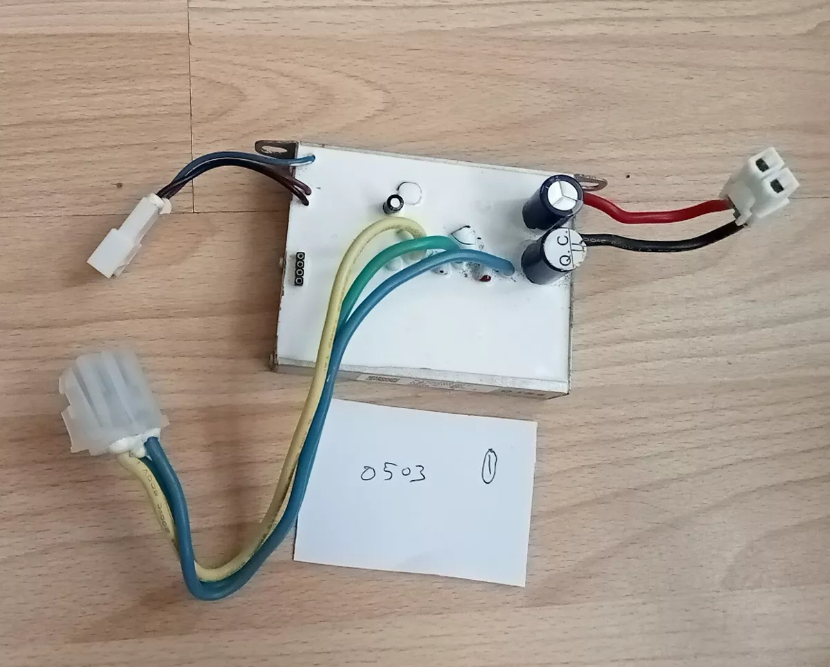 Flymo 300r Li MOTOR CONTROL UNIT very good condition fits the
