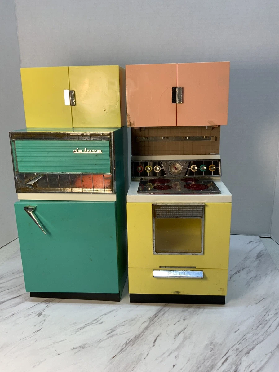 Vintage Barbie Deluxe Reading Dream Kitchen | eBay