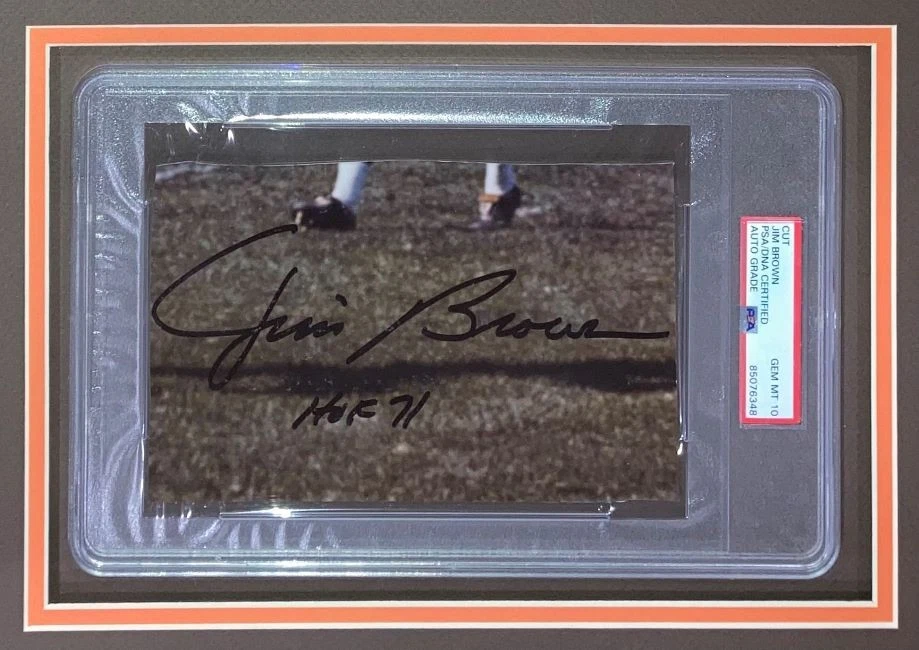 Jim Brown Signed Framed Cleveland Browns HOF 71 Cut Signature PSA/DNA Gem MT 10 - Image 2 of 2