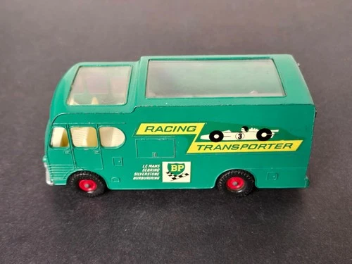 Matchbox 1969 King Size K-5 Racing Car Transporter by Lesney No 52