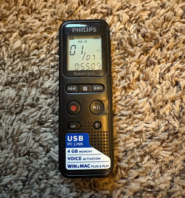 Philips VoiceTracer DVT1150 Voice Activated Digital Recorder 4GB USB Handheld