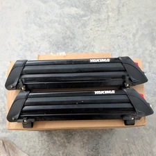 YAKIMA ButtonDown 6 Ski Snowboard Roof Rack (no locks or keys)