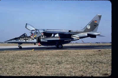 BZ487 ORIGINAL K64 AIRCRAFT SLIDE: German AF Dornier Alpha Jet 40+85