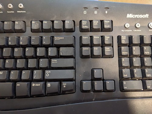 Microsoft Internet Keyboard X800148-001 Black Multimedia Keys - Picture 3 of 5