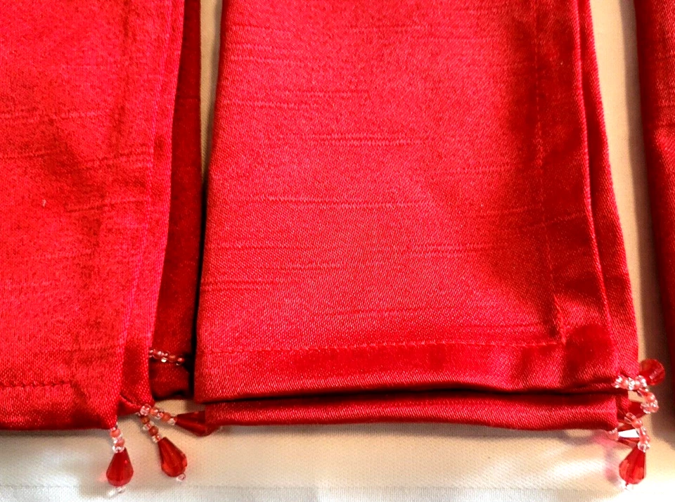 Juego #16 Manteles y Servilletas Reversibles Navidad Rojo Cuentas`13 X 20 1/2" Elegante Foto 4 de 4