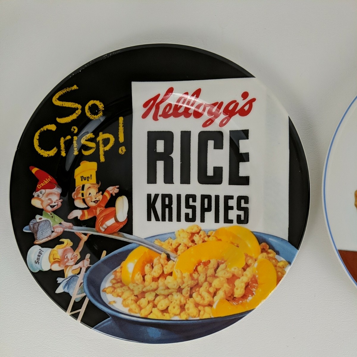 Set of 2 Vintage Kellogg's 2005 8