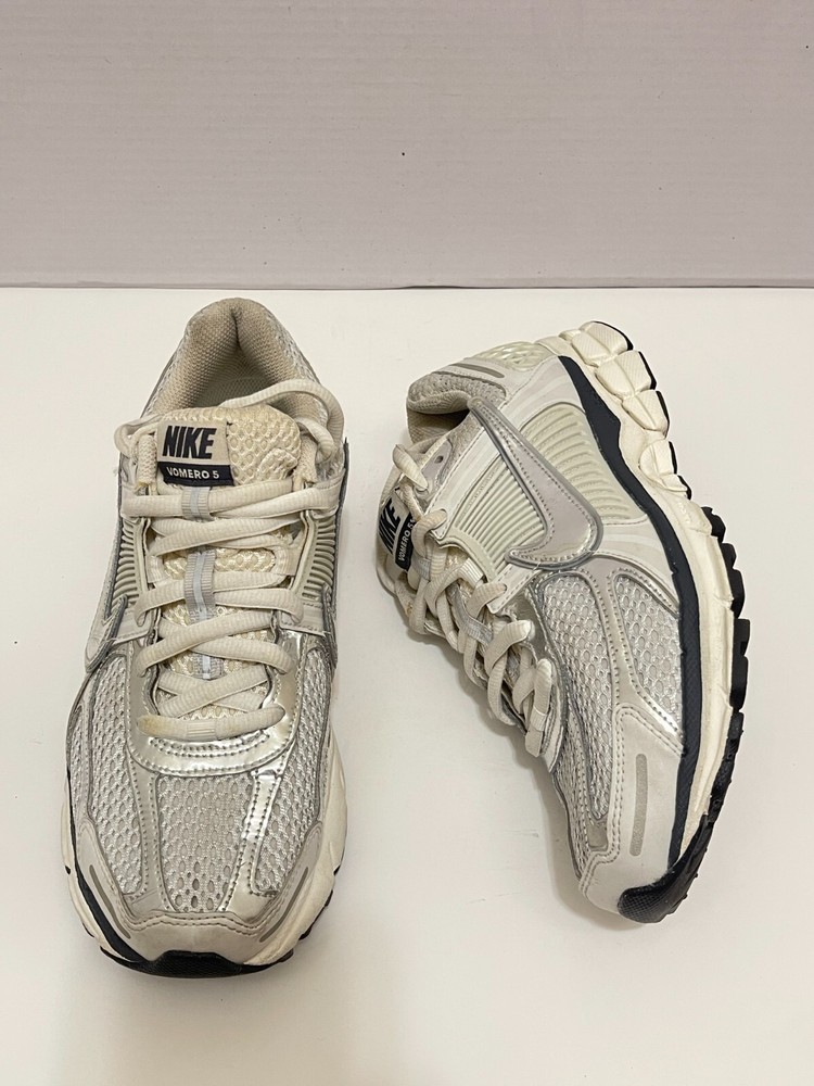 Womens Nike Air Zoom Vomero 5 Photon Dust Metallic Silver SZ 10 FD0884-025