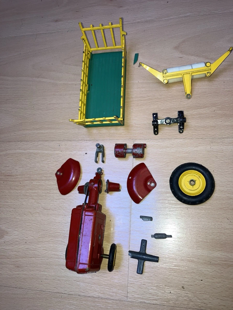 RARE SOLIDO DEMONTABLE COFFRET TRACTEUR AGRICOLE REMORQUE PIECES DETACHEES 1948
