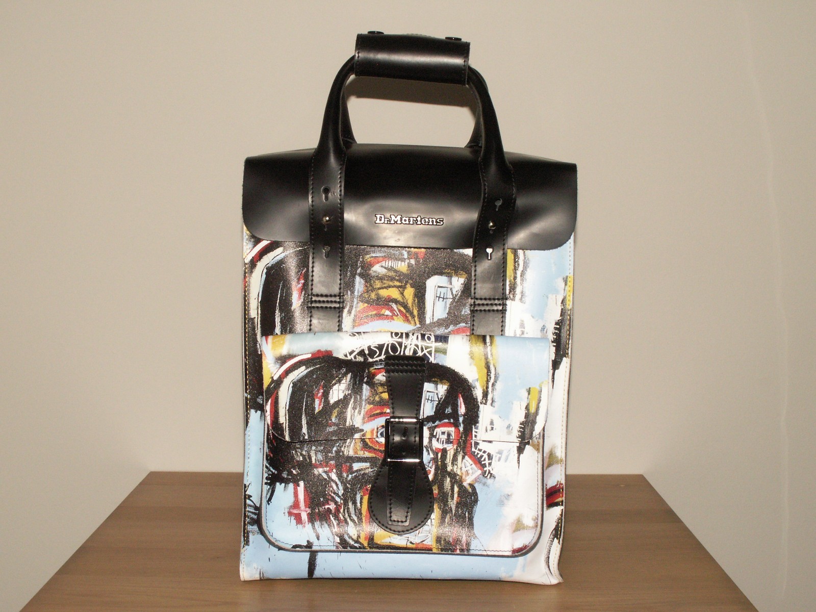 Dr. Martens x Jean-Michel Basquiat zaino in pelle zaino borsa 15"x12" (25)