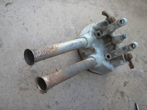 Matchless 250 G2 1939 engine cylinder head rocker box pushrod tubes AS FOUND - Picture 2 of 3