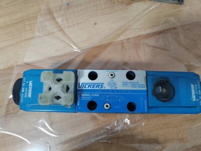 Eaton Vickers DG4V-3-2C-M-U-H7-60 1PC New Solenoid Valve Expedited Shipping