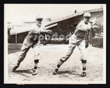 PITCHING DUO! 1934 Cardinals Bros. DAFFY & DIZZY DEAN Vintage Type 1 News Photo