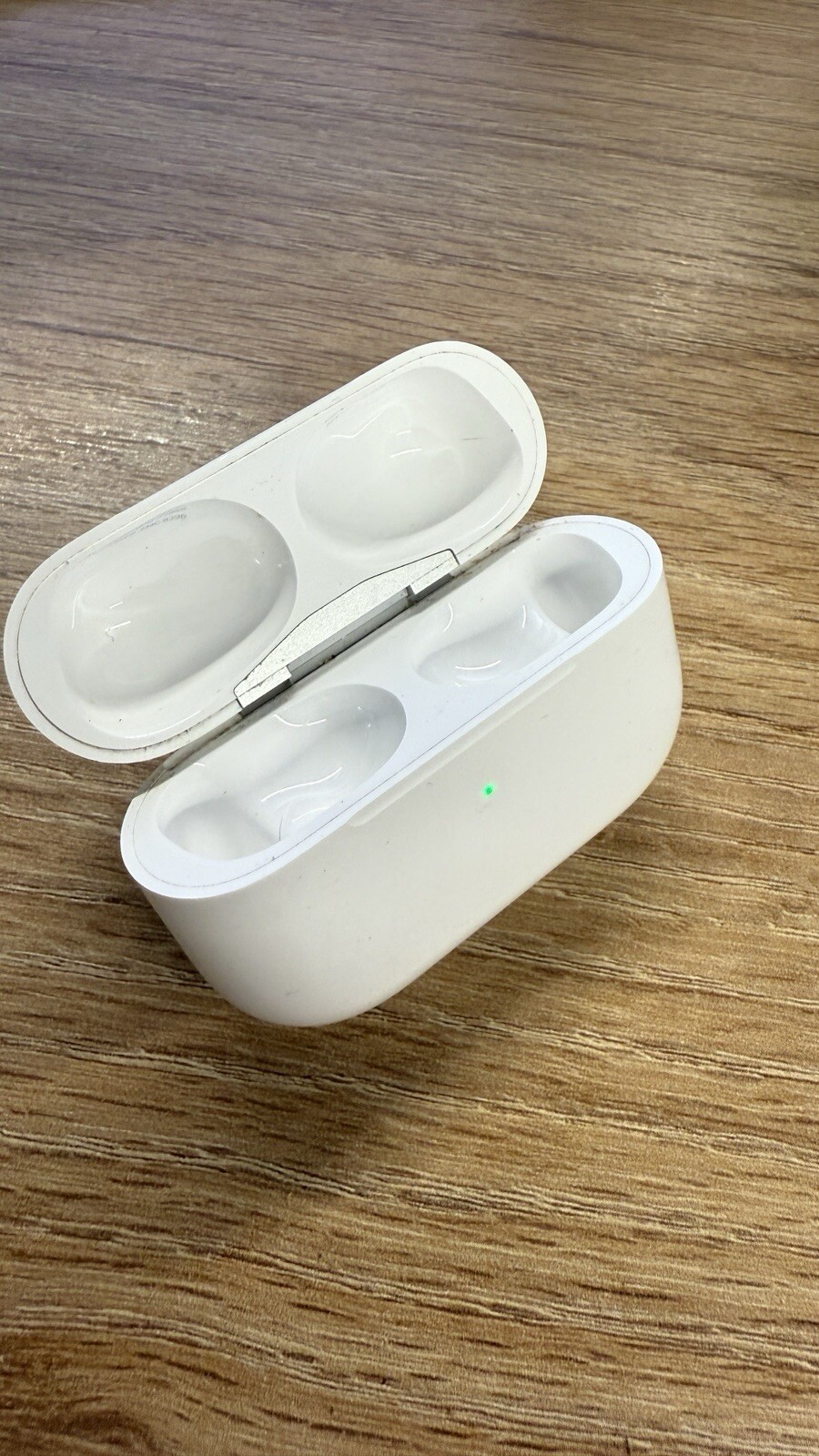 AirPods Pro 2nd Gen with MagSafe Charging Case - White-image