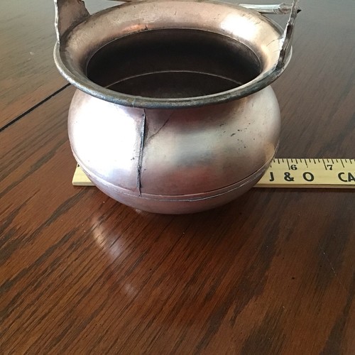 Antique Peltrato Heavy Solid Copper Round Cauldron Pot w Handle 95% 5 1/2 X 4” - Picture 7 of 8