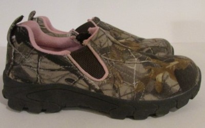 redhead canvas shoes