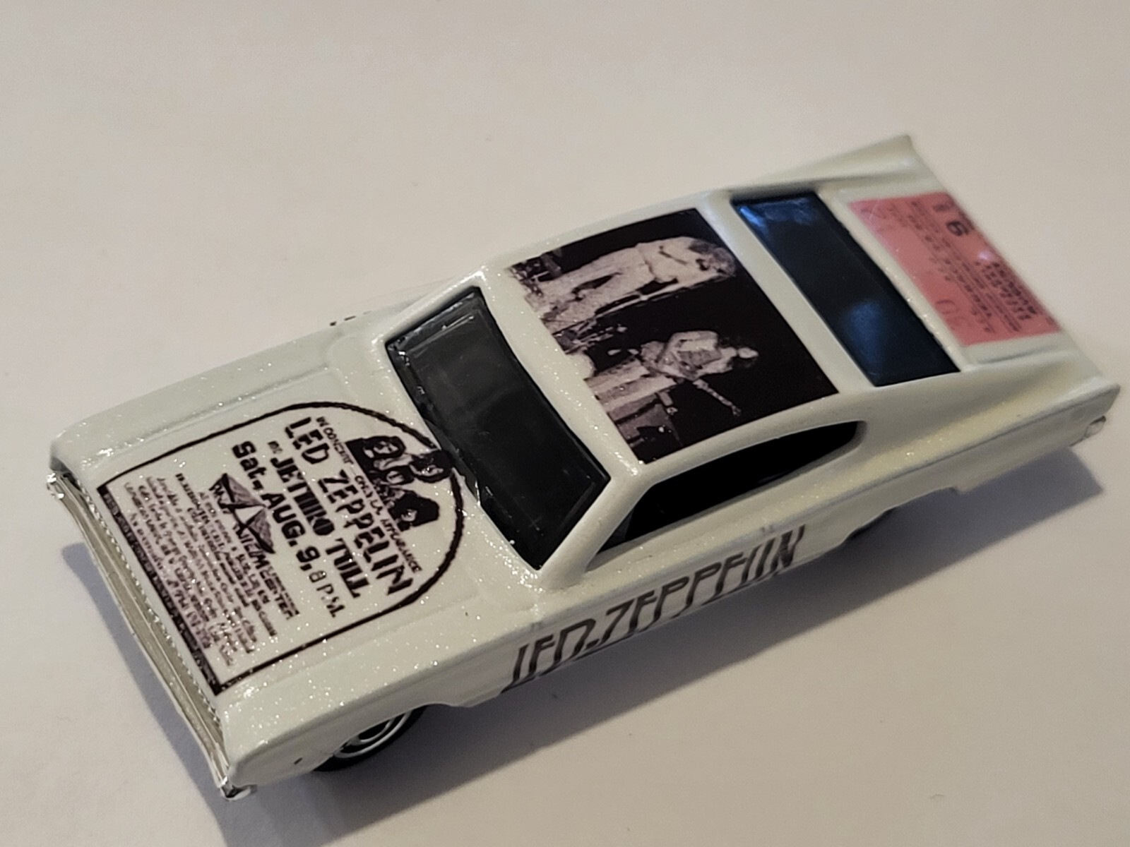 Matchbox LED ZEPPELIN 1969 Anaheim Convention Center 1966 Dodge CHARGER custom eBay
