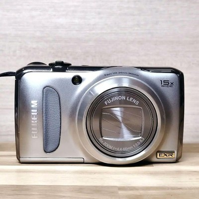 Fujifilm FinePix F300EXR 本体 Fujifilm FinePix F300EXR Compact Digital Camera Tested Working