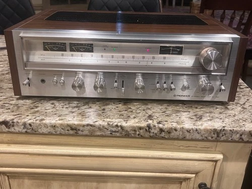 Pioneer SX-780 Vintage AM/FM Stereo Receiver Cleaned - Tested - Excellent