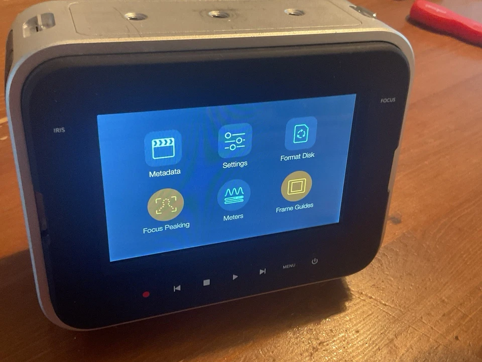 Blackmagic Cinema Camera 2.5k EF Mount and 480gb SSD Card & original box - Image 3 of 4