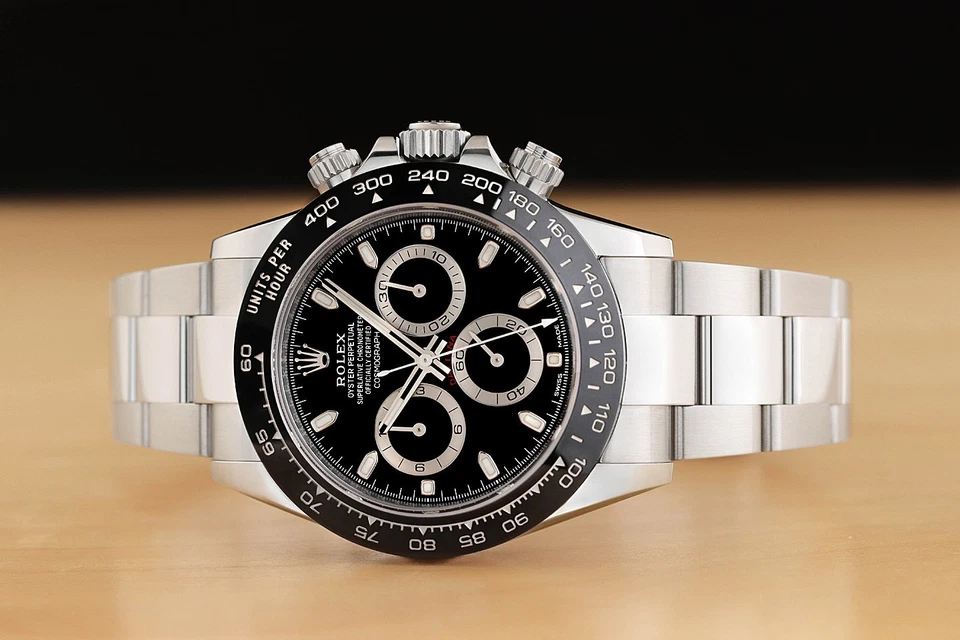 RELOJ ROLEX DAYTONA COSMOGRAPH 116500LN 2022 TARJETA NUEVA ACERO CERÁMICO NEGRO 40 MM Foto 3 de 4