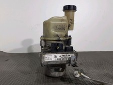 Pompe direction assistée Dacia SANDERO