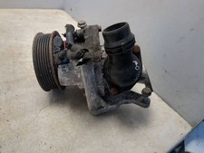 Pompe à eau Opel INSIGNIA