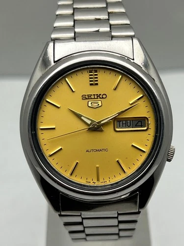 Vintage Seiko 5 Automatic  Mens Japan Made 7009-3181 Spare/Repair (B7)
