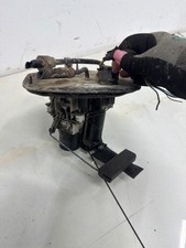 Pompe à essence Toyota AVENSIS
