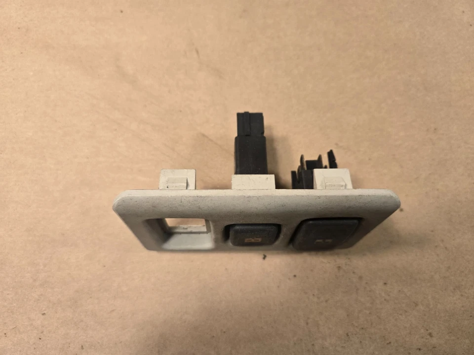 Panel interruptor techo corredizo Land Rover Discovery 1 Foto 2 de 4