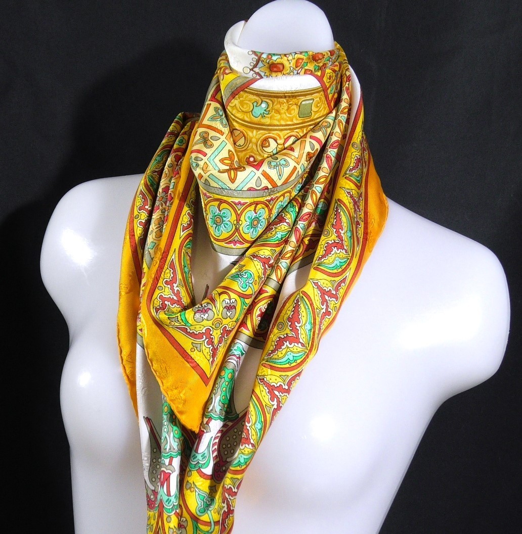 Ciels byzantins orange - Hermès Scarf Details | Scarf Sage