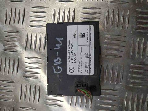 MERCEDES-BENZ E W211 Gateway-Steuereinheit A2114452500 2.70 Diesel 31808283
