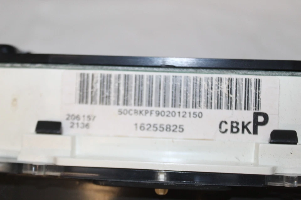 Cuadro de instrumentos velocímetro panel de instrumentos 00-05 Astro Safari 117.613 millas Foto 3 de 3