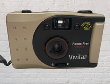 VIVITAR PN2011 35mm Film Camera Panoramic Focus Free Point and Shoot with book