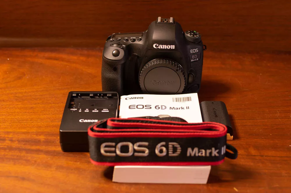 Canon EOS 6D Mark II - (Body Only) From Japan