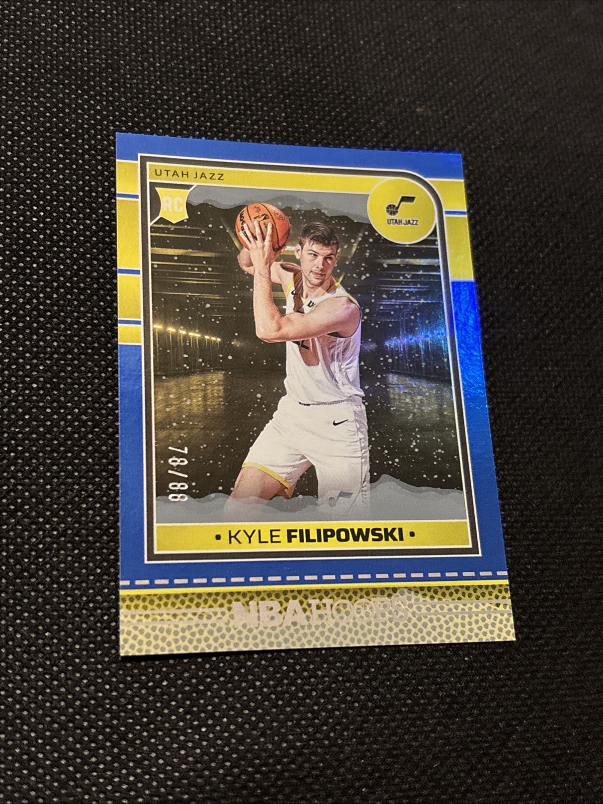 2024-25 Panini NBA HOOPS Rookies Kyle Filipowski #262 Holo Blue Winter /88 (RC)