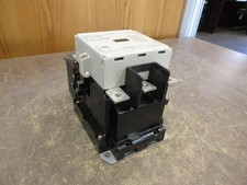 Mitsubishi Latch Contactor SL-N150UR 200-240VAC/200-220VDC Coil 150A 600V Used
