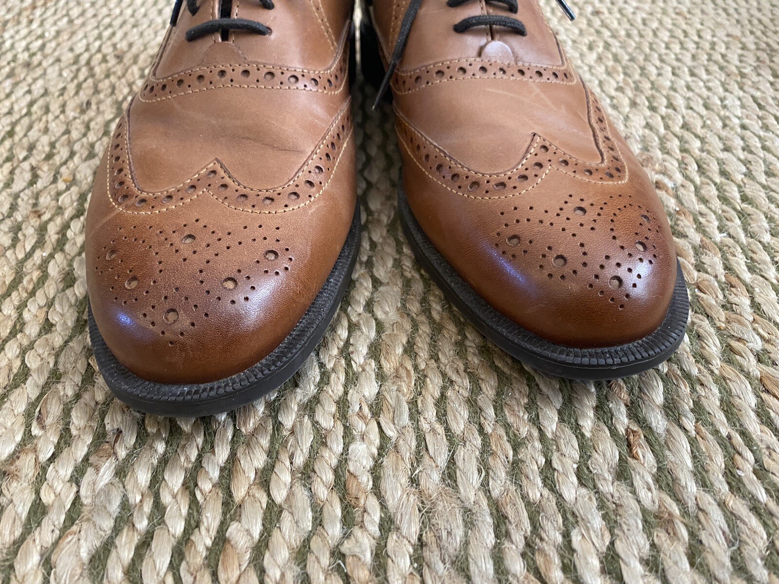 SAOLA Cole Hahn punta alare Oxford C25805 da uomo taglia 9 5 M