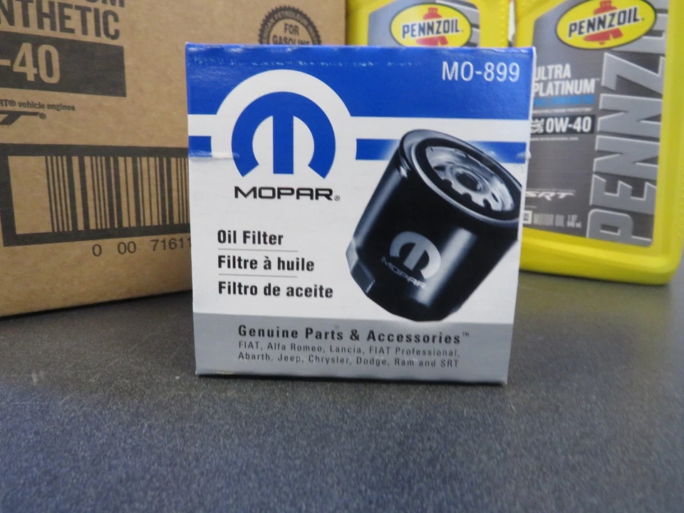 Aceite y filtro de motor Pennzoil totalmente sintético Dodge Hellcat 6,2 L 8 QT OEM MOPAR Foto 2 de 4