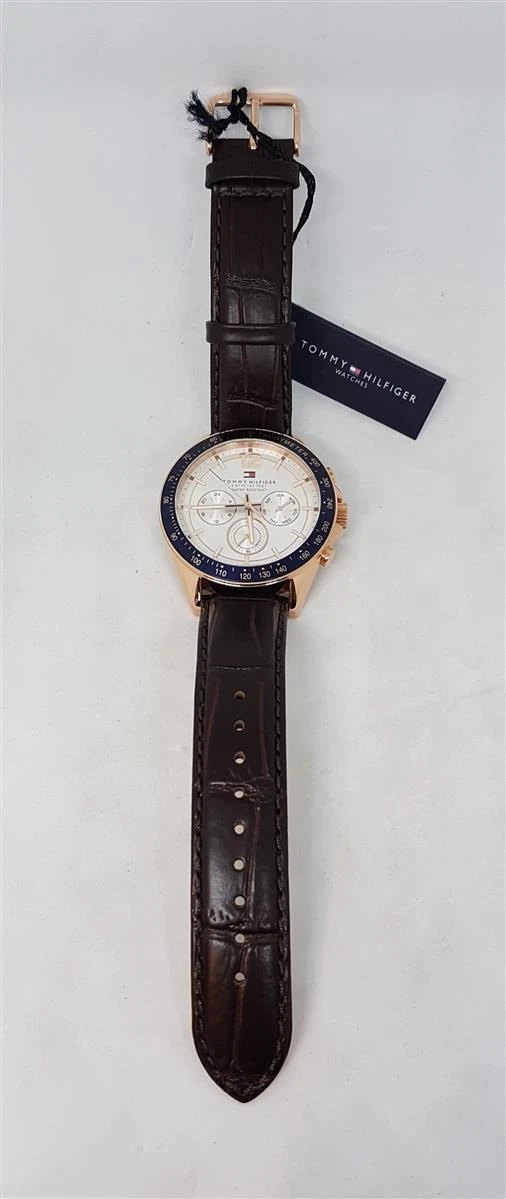 Tommy Hilfiger 1791118 Luke Herren Analog Quarz Uhr mit Leder  